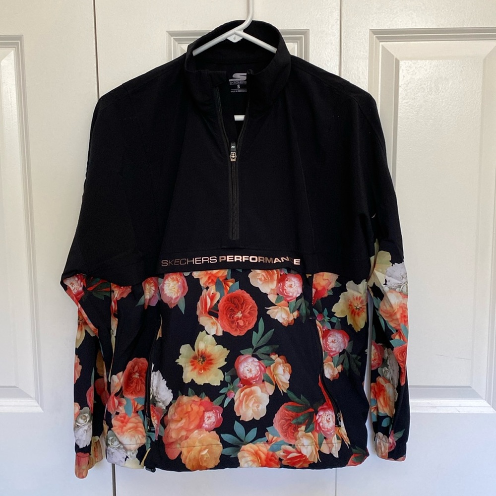 Skechers Performance Packable Anorak size S